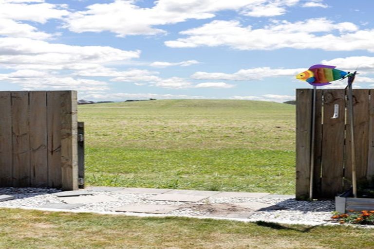 Photo of property in 10 Shirley Place, Huntington, Hamilton, 3210