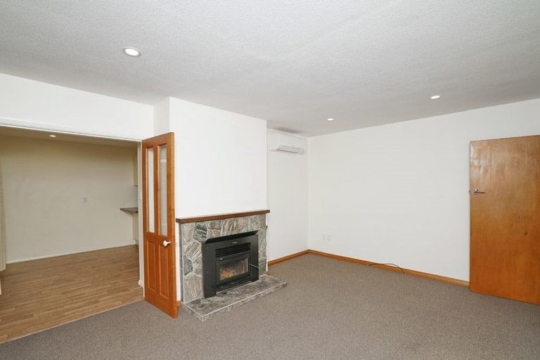 Photo of property in 3 Delph Street, Avonhead, Christchurch, 8042