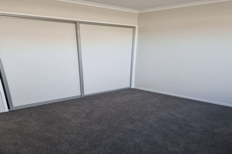 Photo of property in 79 Akoranga Place, Hornby, Christchurch, 8042