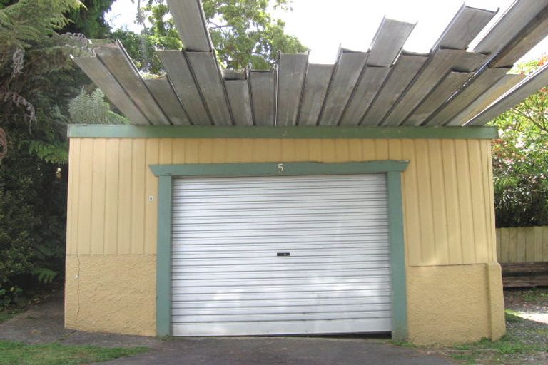 Photo of property in 5 Keith Smith Avenue, Beach Haven, Auckland, 0626