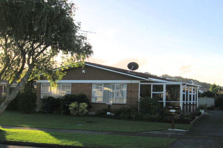 Photo of property in 2/103 Florence Avenue, Orewa, 0931