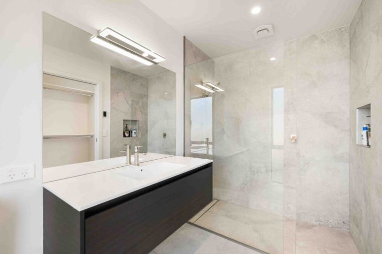 Photo of property in 6 Moonstone Street, Albert Town, Wanaka, 9305