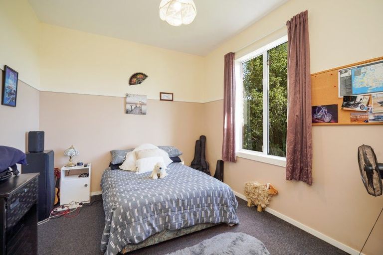 Photo of property in 30 Mataura Island Factory Road, Mataura Island, Wyndham, 9891