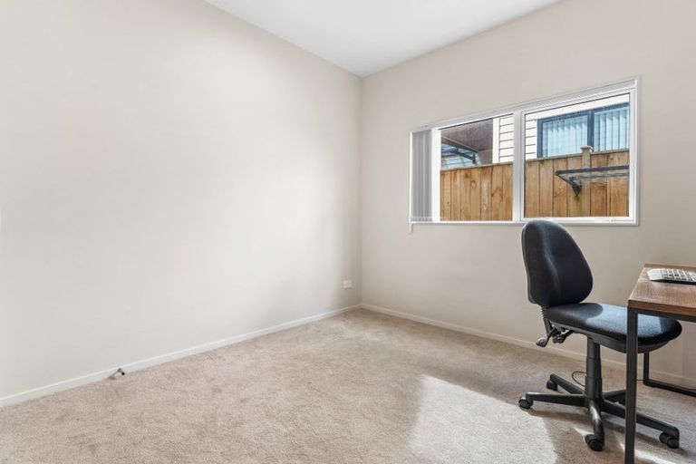 Photo of property in 42 Lime Hill Rise, Flat Bush, Auckland, 2019