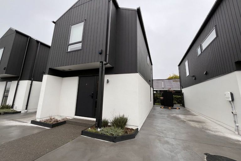 Photo of property in 2/98 Proctor Street, Papanui, Christchurch, 8053