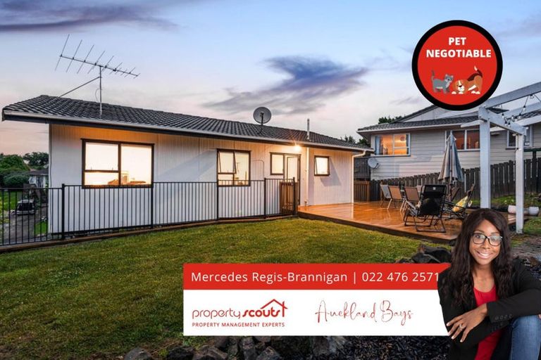 Photo of property in 59 Reynella Drive, Massey, Auckland, 0614