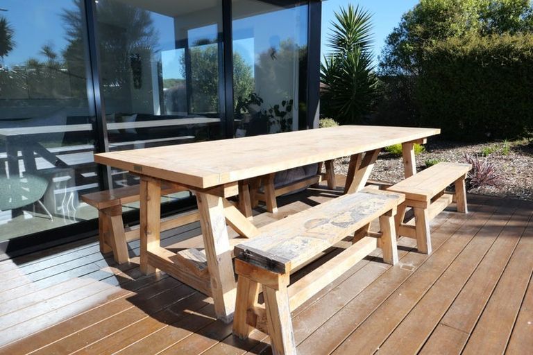 Photo of property in 3 Te Heke Place, Waikanae, 5036