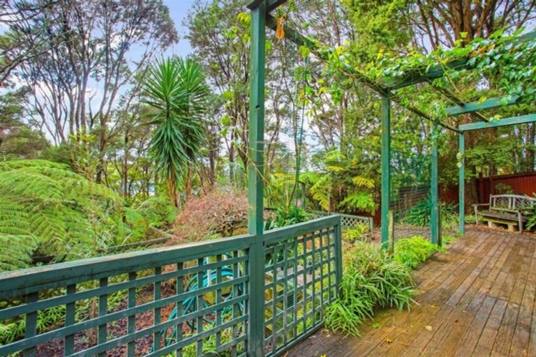 Photo of property in 6a Puketitiro Street, Glen Eden, Auckland, 0602