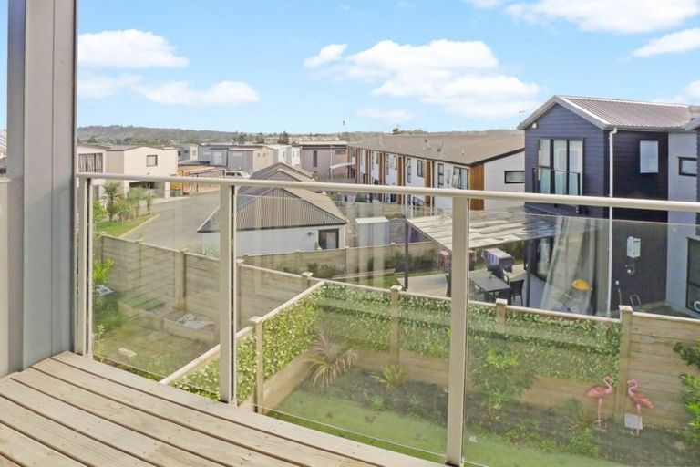 Photo of property in 5 Lockheed Street, Hobsonville, Auckland, 0618