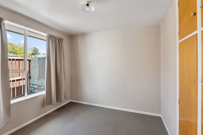 Photo of property in 2/78 Barton Street, Woolston, Christchurch, 8023