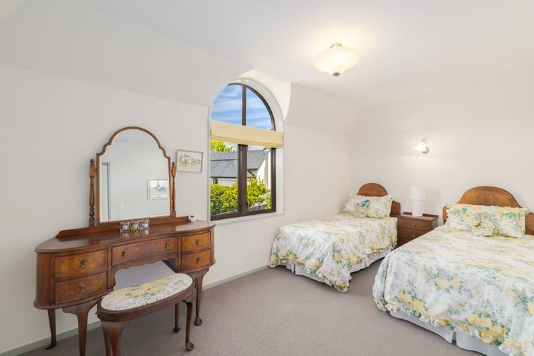 Photo of property in 33 Mcdougall Avenue, St Albans, Christchurch, 8014