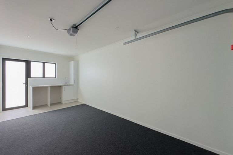 Photo of property in 9a Riverbank Road, Wanaka, 9382