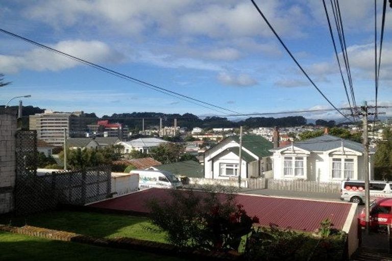 Photo of property in 280 Adelaide Road, Newtown, Wellington, 6021
