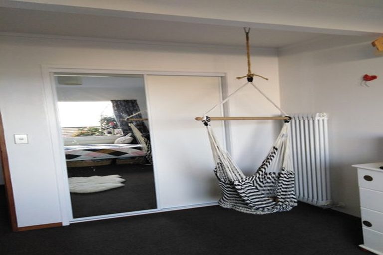 Photo of property in 22 Satara Crescent, Khandallah, Wellington, 6035