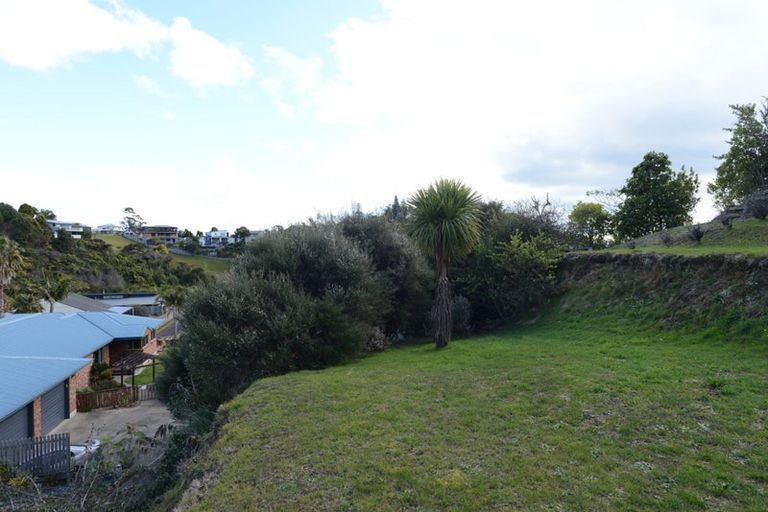Photo of property in 16 The Fairway, Whakatane, 3120