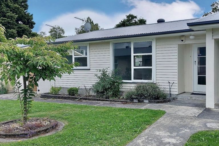 Photo of property in 6/17a Miro Street, Trentham, Upper Hutt, 5018