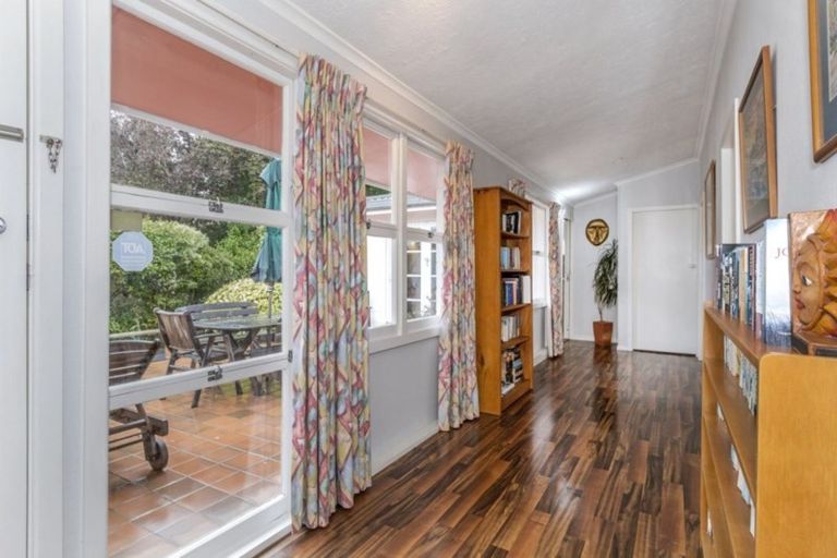 Photo of property in 183 Cashmere Road, Hoon Hay, Christchurch, 8025