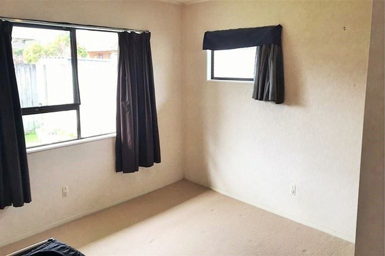 Photo of property in 4/64 Marne Road, Papakura, 2110