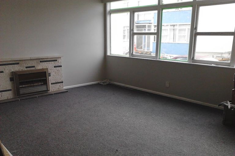 Photo of property in 55u6 Apu Crescent, Lyall Bay, Wellington, 6022
