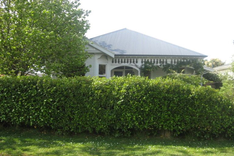 Photo of property in 67 Corson Avenue, Beckenham, Christchurch, 8023