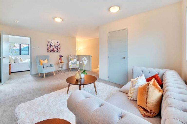 Photo of property in 7 Roberts Road, Te Atatu South, Auckland, 0610