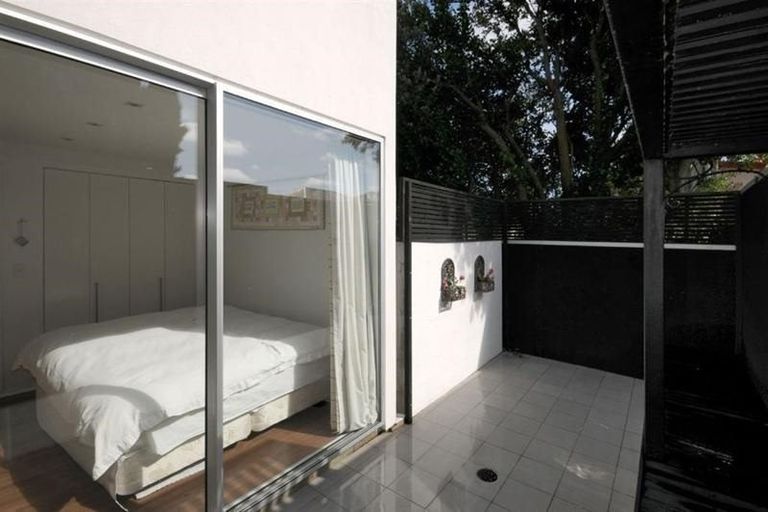 Photo of property in 4/184 Peterborough Street, Christchurch Central, Christchurch, 8013