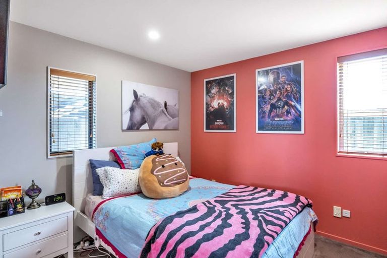 Photo of property in 30 Coates Street, Westport, 7825