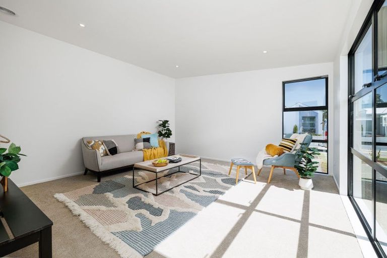 Photo of property in 10 Dynes Road, Rolleston, 7615