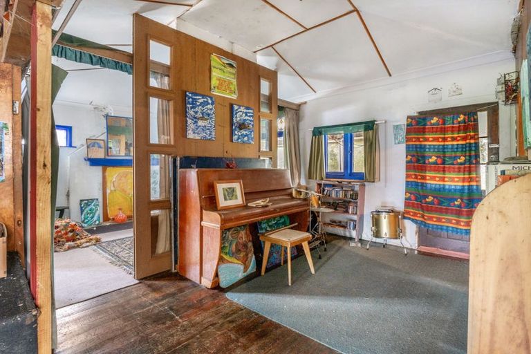 Photo of property in 115 Cornfoot Street, Castlecliff, Whanganui, 4501