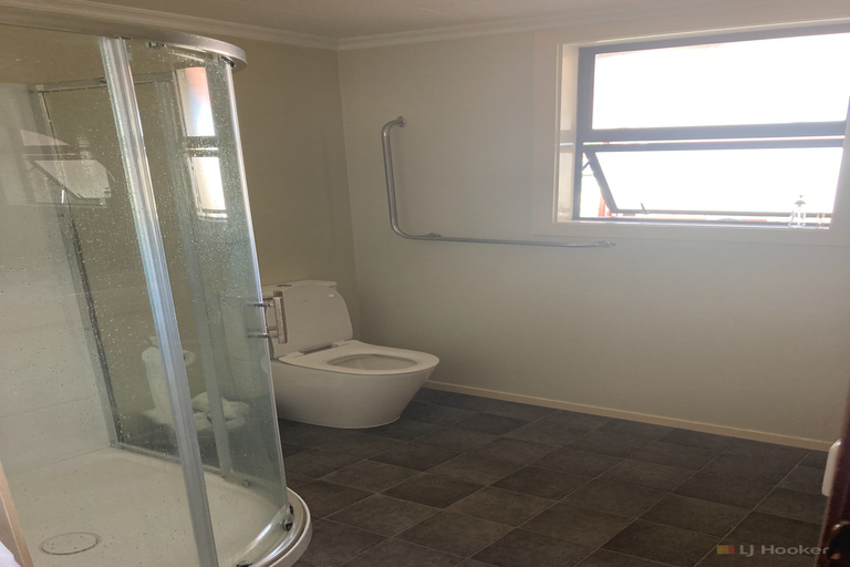 Photo of property in 3 Town Belt, Waimate, 7924