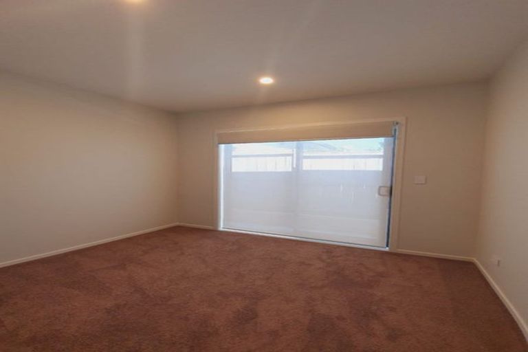 Photo of property in 12 Percheron Road, Pukekohe, 2120