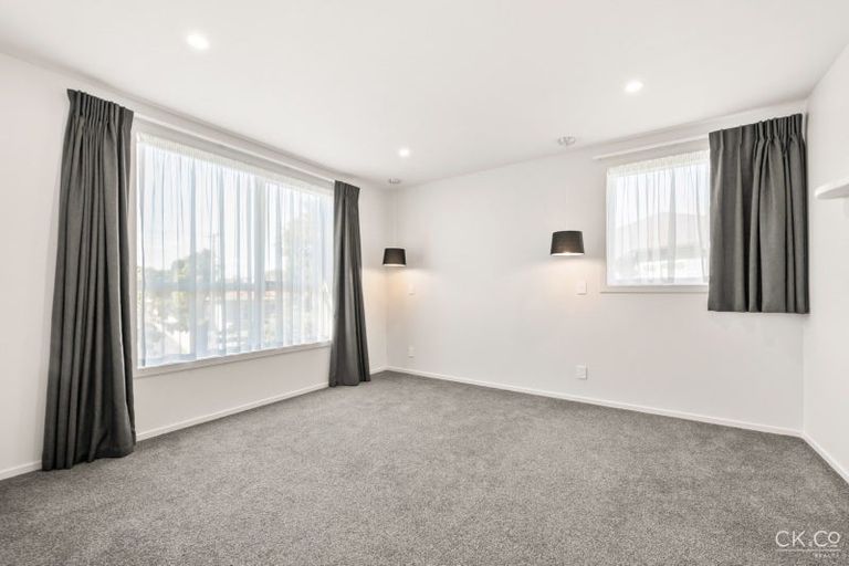 Photo of property in 30 Nile Street, Waterloo, Lower Hutt, 5011