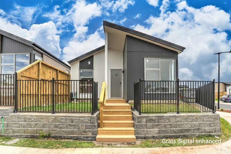 Photo of property in 17 Puwha Street, Massey, Auckland, 0614