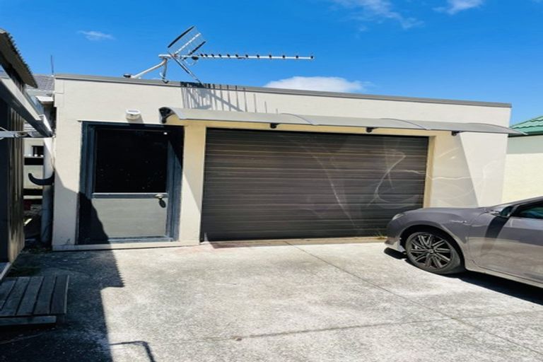 Photo of property in 47 Huia Road, Papatoetoe, Auckland, 2025