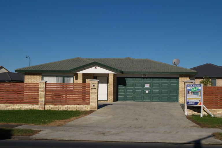 Photo of property in 550 Massey Road, Mangere, Auckland, 2022