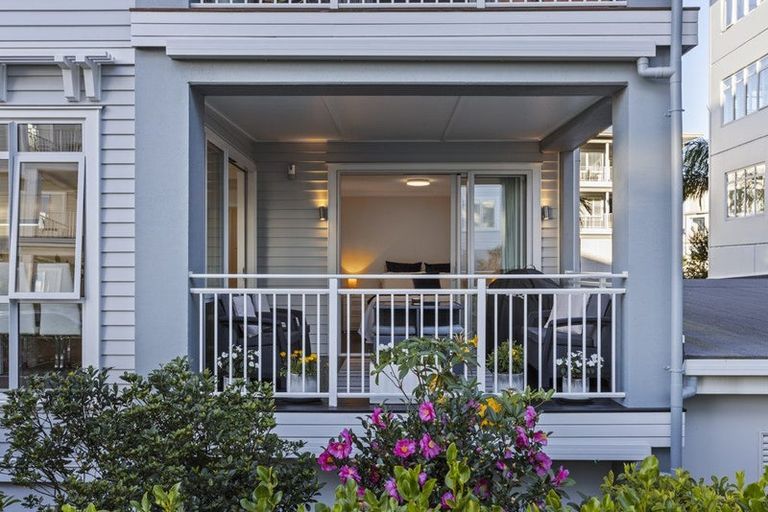 Photo of property in 90 Panorama Heights, Orewa, 0931