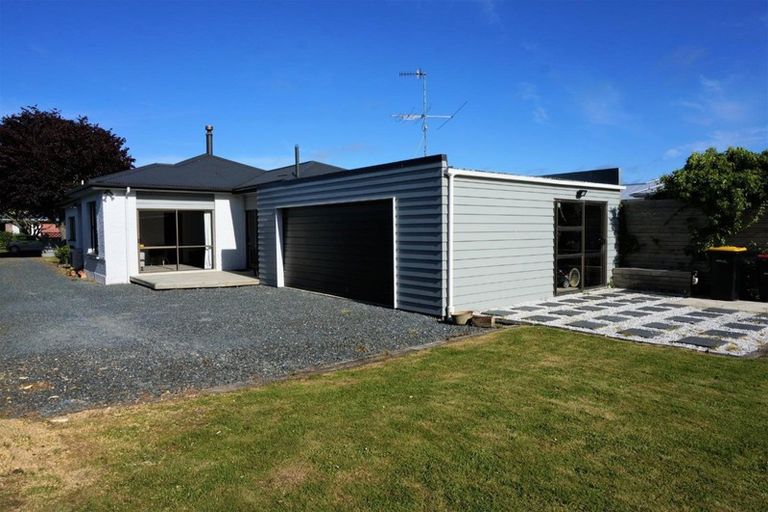 Photo of property in 28 Salford Street, Windsor, Invercargill, 9810