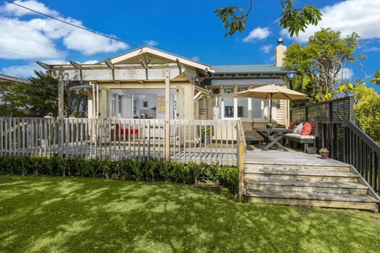 Photo of property in 1/55 Bayswater Avenue, Bayswater, Auckland, 0622