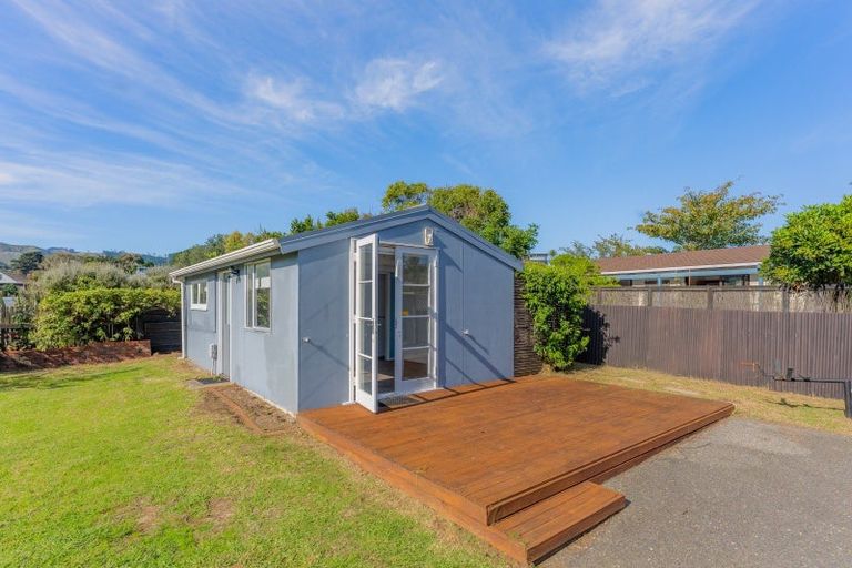 Photo of property in 13 Nola Avenue, Raumati Beach, Paraparaumu, 5032