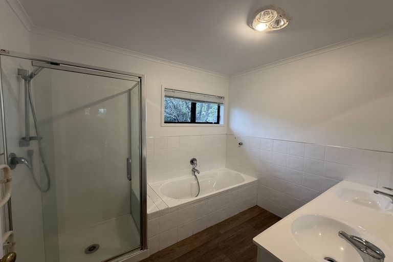 Photo of property in 1/26 East Coast Road, Milford, Auckland, 0620