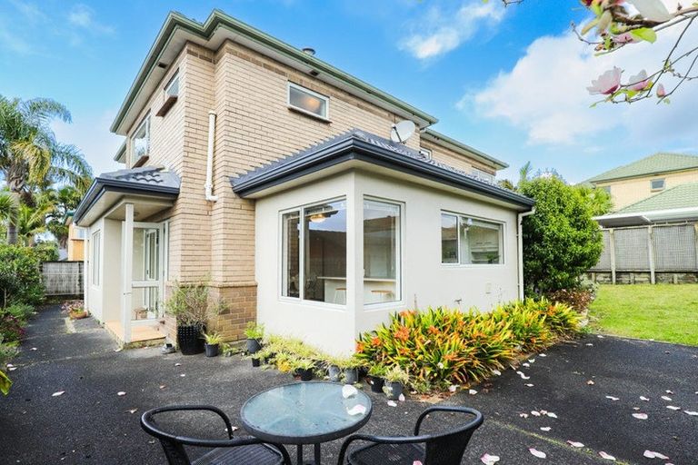 Photo of property in 11 Amherst Place, Albany, Auckland, 0632