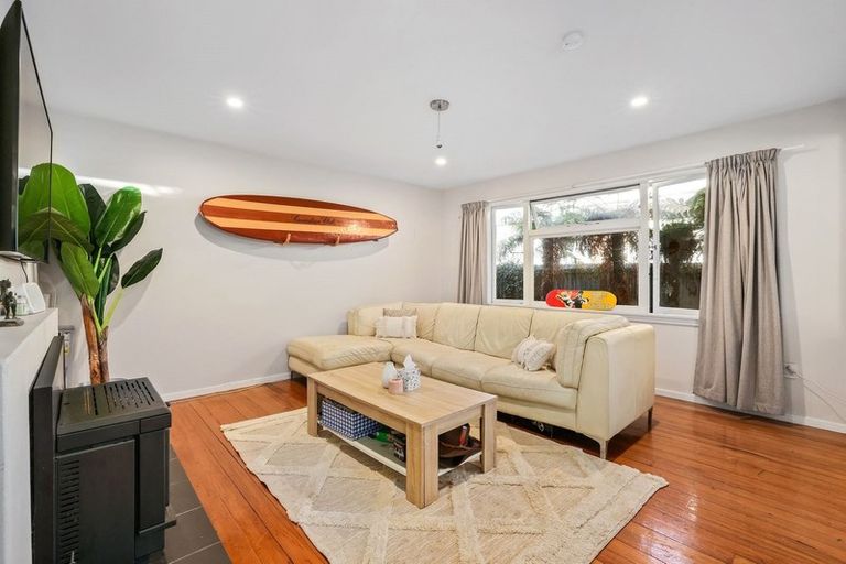 Photo of property in 207 Innes Road, St Albans, Christchurch, 8052