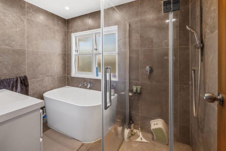 Photo of property in 15 Compton Street, Fenton Park, Rotorua, 3010