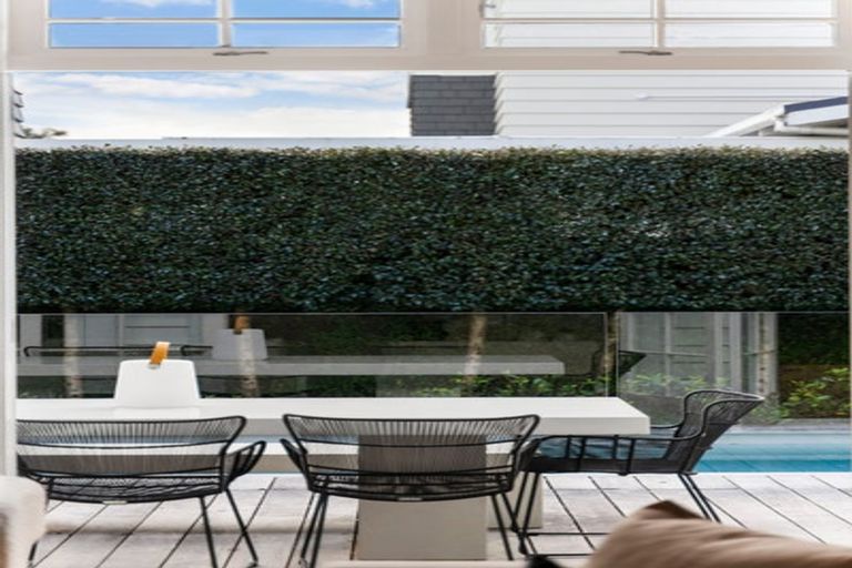 Photo of property in 44 Princes Street, Northcote Point, Auckland, 0627