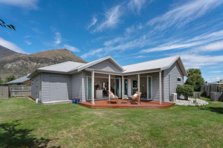 Photo of property in 40 Hope Avenue, Lake Hayes, Queenstown, 9304