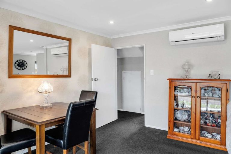 Photo of property in 4 Charisma Court, Kelvin Grove, Palmerston North, 4414