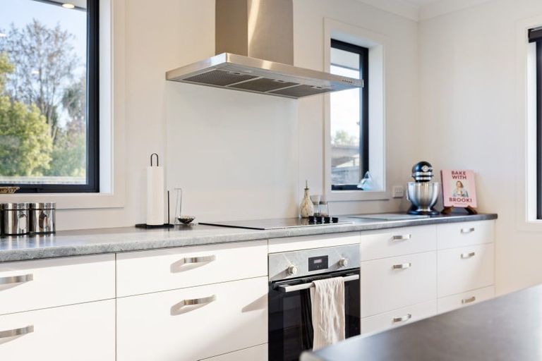 Photo of property in 7/17 Wineberry Avenue, Amberley, 7410