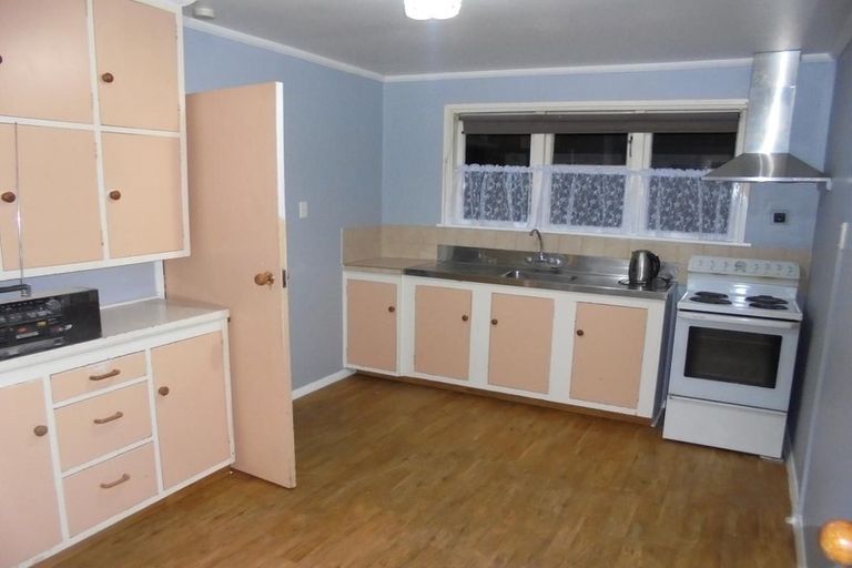 Photo of property in 273 King Street, Rangiora, 7400