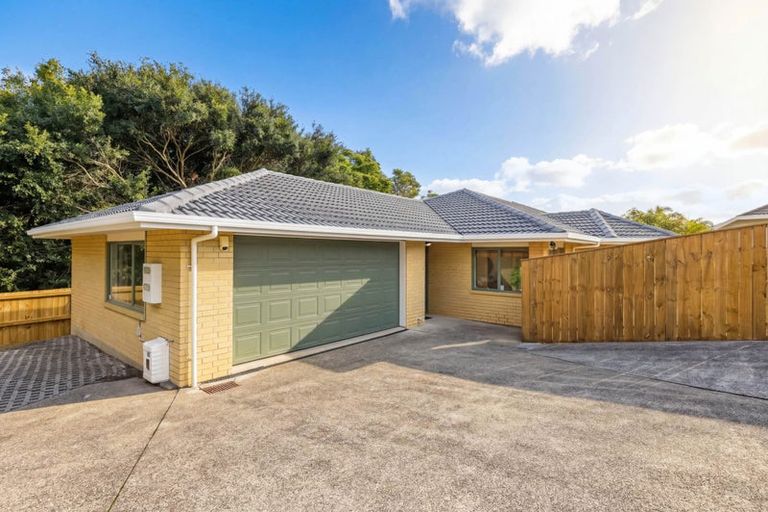 Photo of property in 94 Westerham Drive, Dannemora, Auckland, 2016