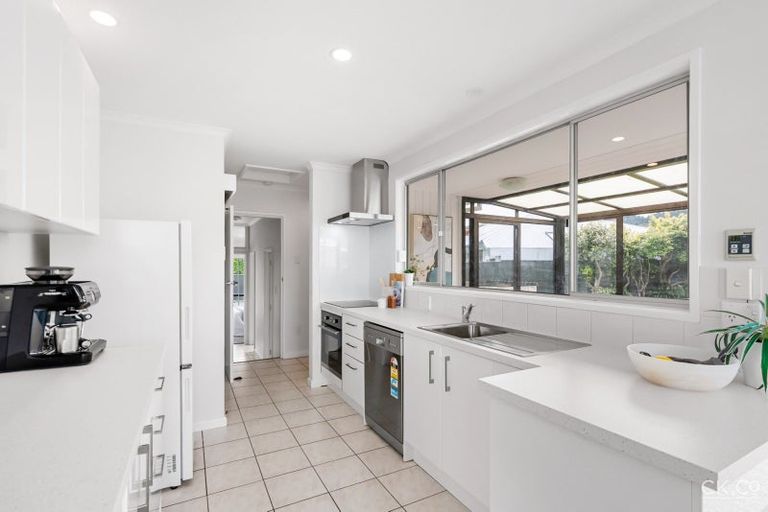 Photo of property in 64 Garden Road, Avalon, Lower Hutt, 5011